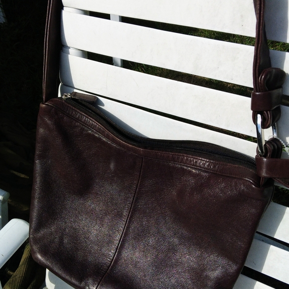 Handbag - Picture 2 of 4